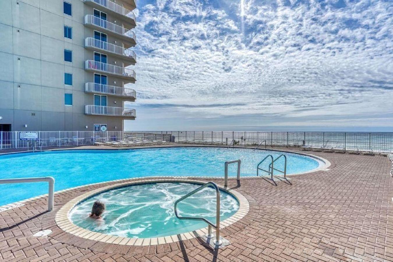 Beachfront Spacious Renovated Condo - Pools, Hot Hub, Spa - Walk To Pier Park In Pcb Panama City Beach Exteriör bild